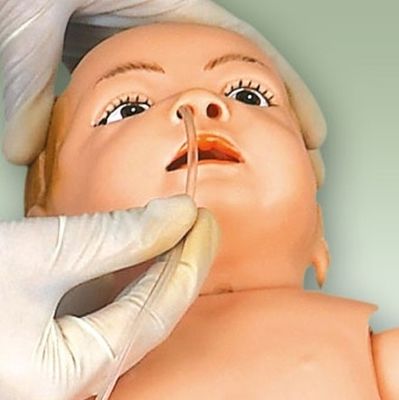 新生児の看護と直管訓練人形 女性と子供の特別病院